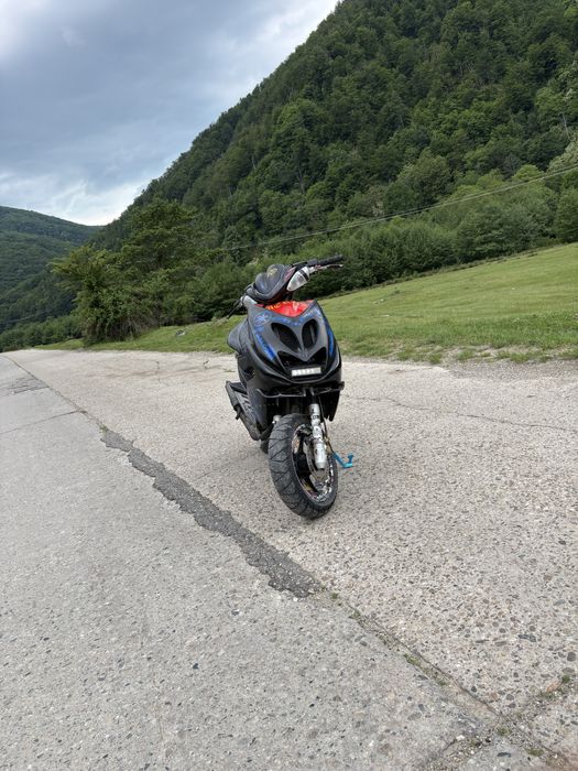 Yamaha Aerox.
