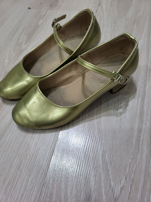 Туфли для танцев