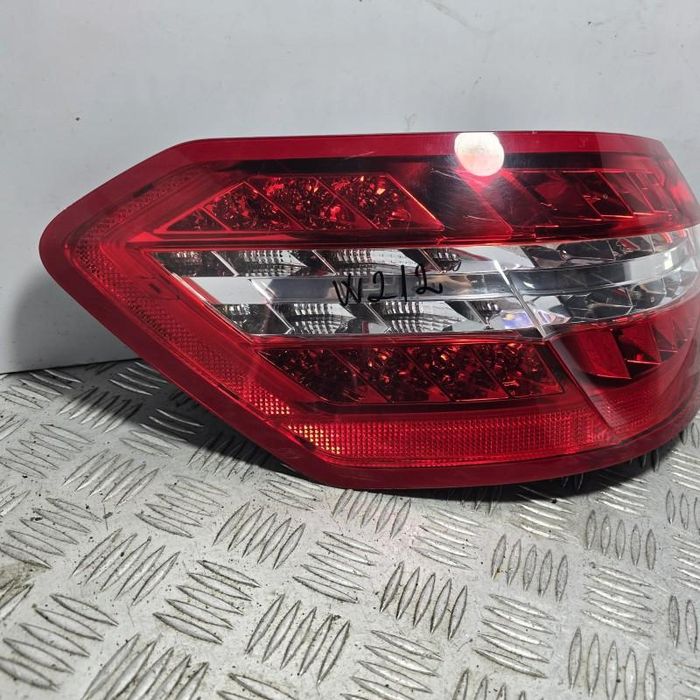 Stop aripa stanga LED Mercedes E-Class W212