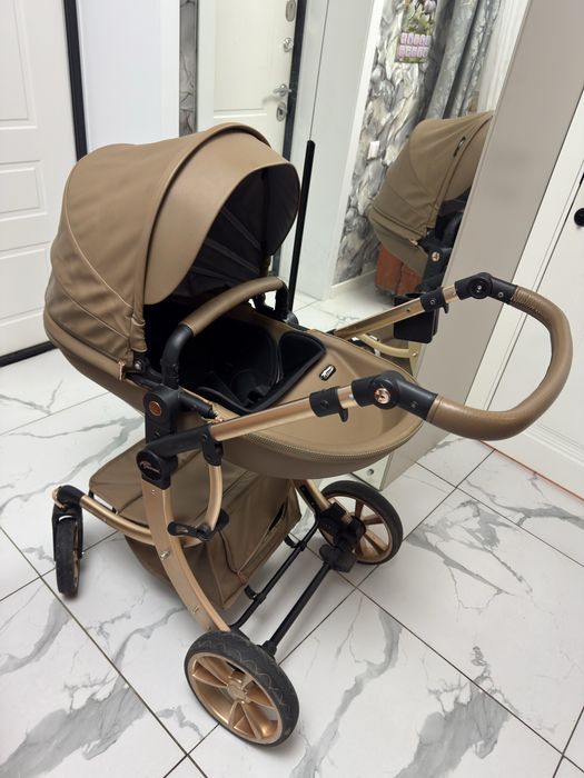 Продам коляску в хорошем состоянии