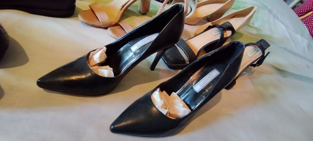 Обувь женская мужская