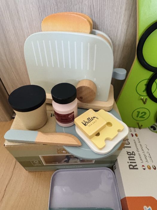 Комплект дървени и картонени играчки