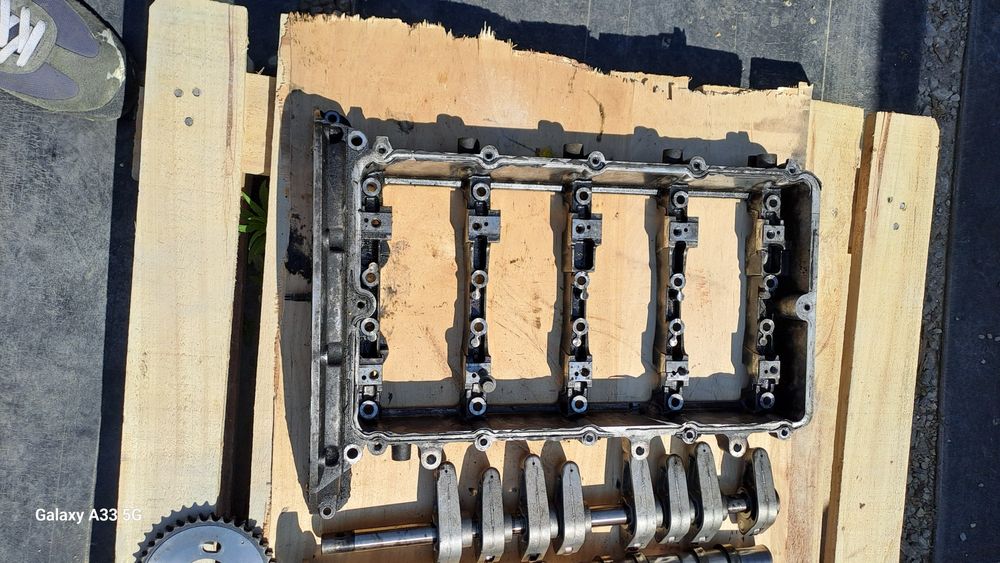 Цилиндрова глава за Форд Транзит 2.4TDCI