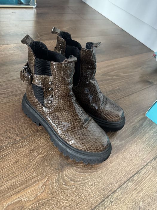 Tiflani полусапожки продам