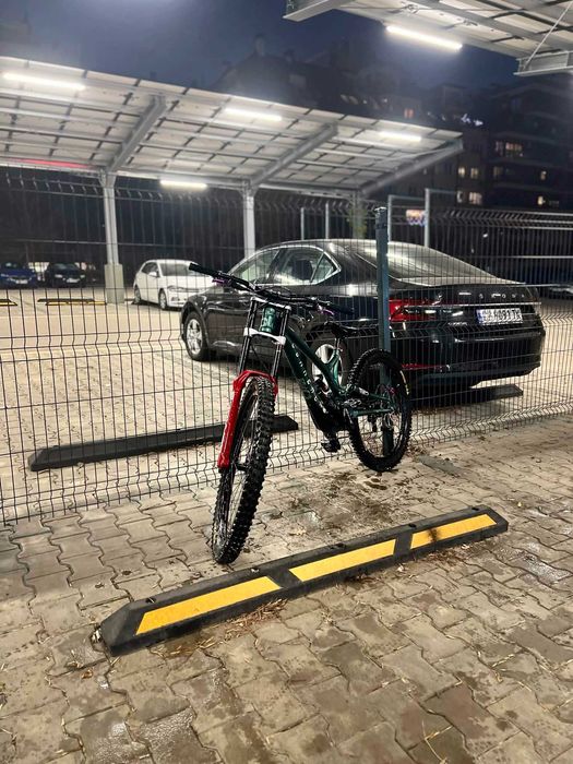 commencal supreme dh v4