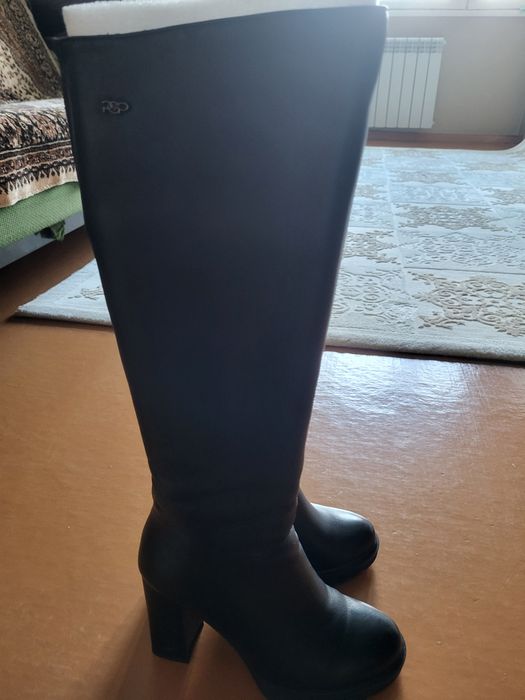 Сапоги  осение кожаные