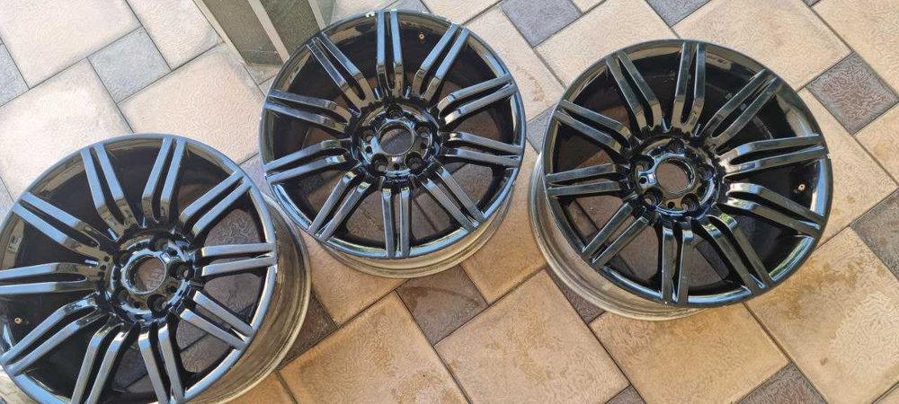 Продаётся ОРИГИНАЛЬНЫЙ диски BMW 172 стиля R19 !!!