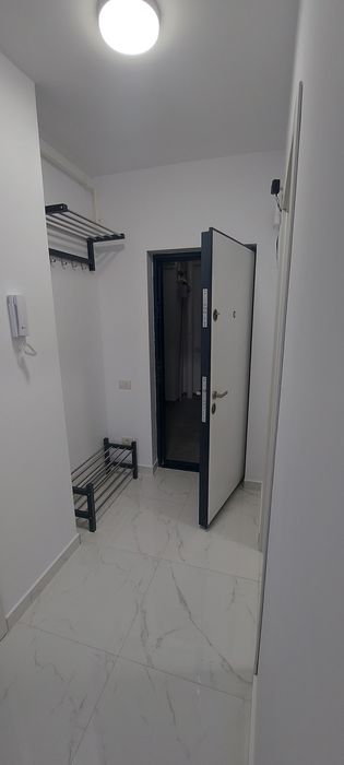 Inchriez Garsoniera..Prima închiriere..Millitari Residence