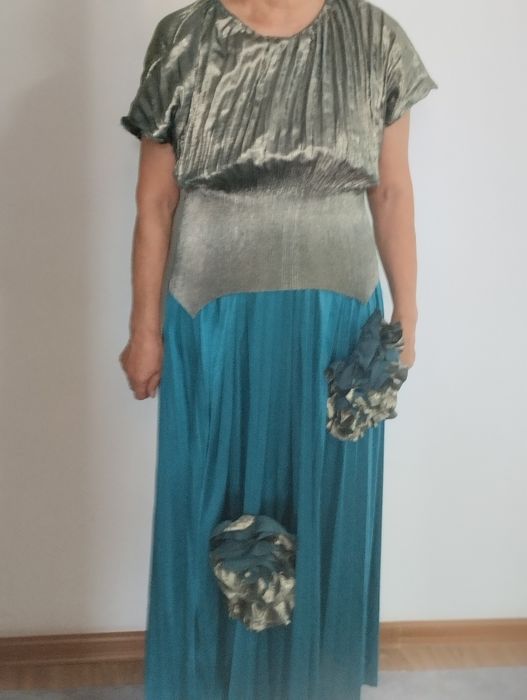 Платье нарядное разные