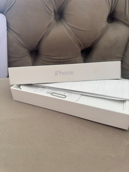 Iphone 14+ full box