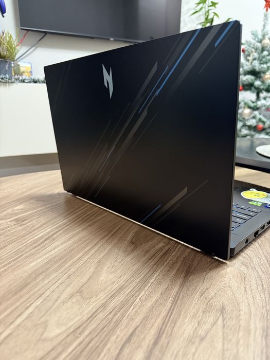 Геймърски лаптоп Acer Nitro