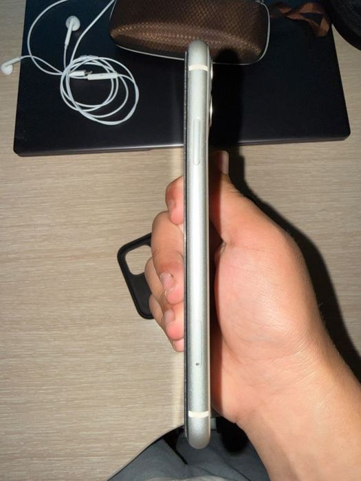 iphone 11 без гарантия нету в россрочку