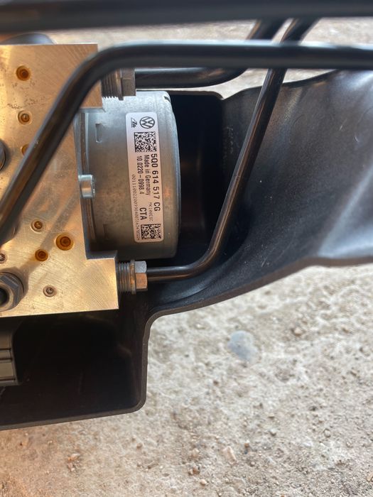 Pompa ABS Audi A3 Golf 7 Seat Leon stare ca noua 5q0614517cg