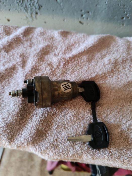 Продам Замок зажигания Зил Газ! Новый.