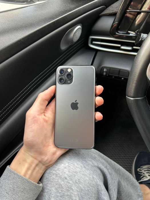 Продам Айфон 11 про 64gb