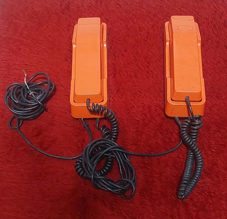 Стари  телефон с шайба 6б