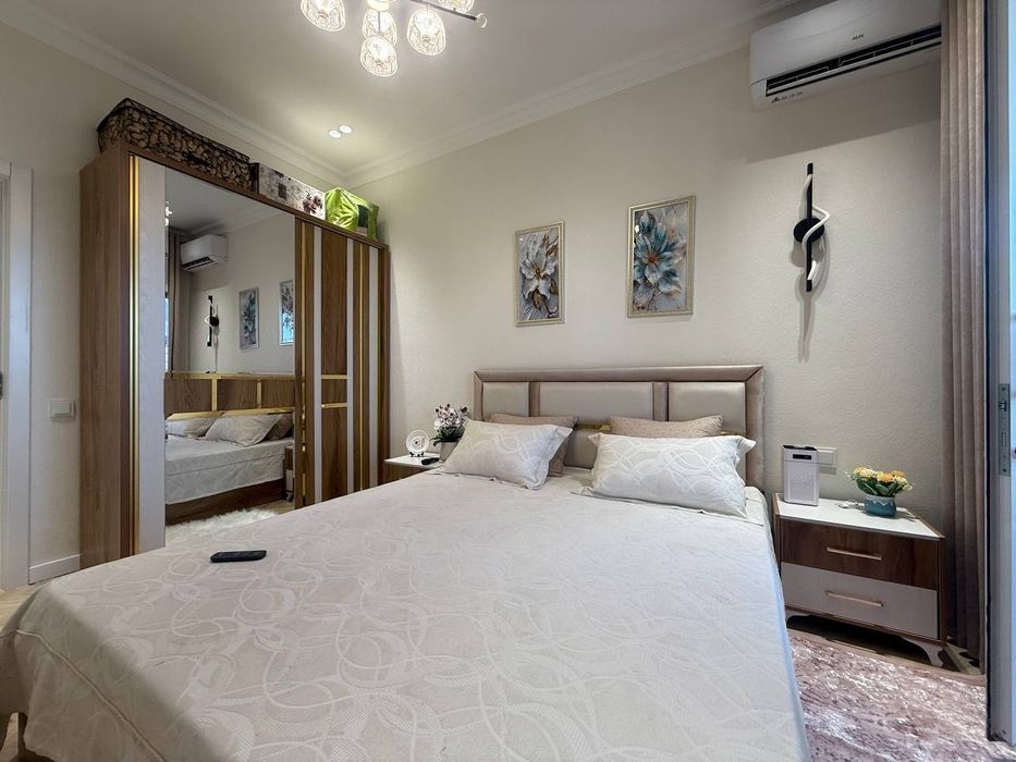 Азия Хаус жк 4/8/8 квартира продается