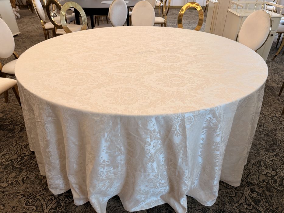 Fete de masa pentru evenimente