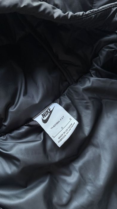 Яке Nike Therma Fit