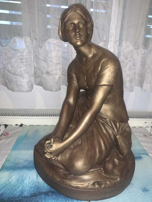 Statuie tarancuta din lut
