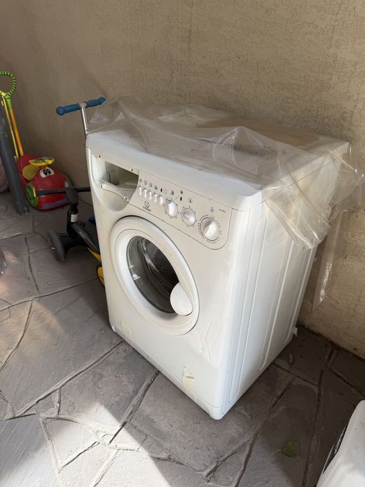 Indesit стиральная машина