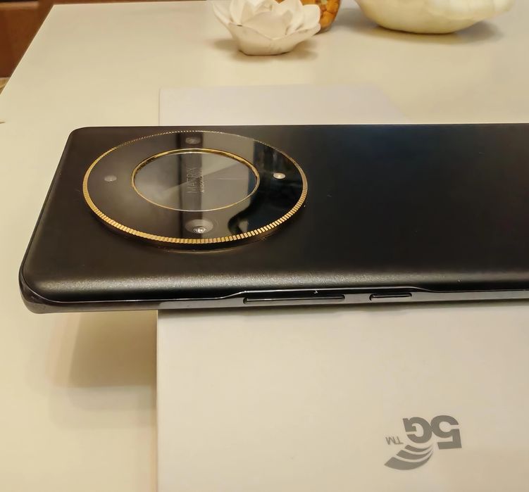 Vând honor magic 6 lite 5G