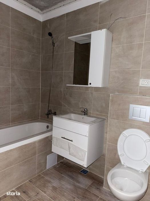 Garsoniera decomandata 40 mp