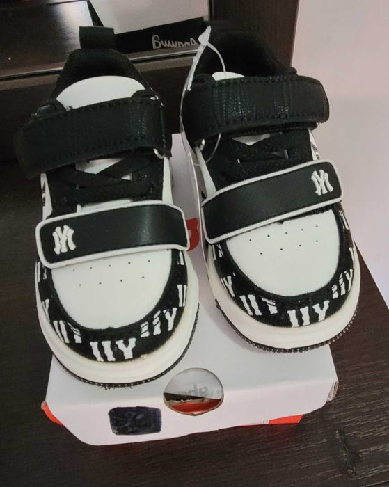 Adidași baiat nr 20