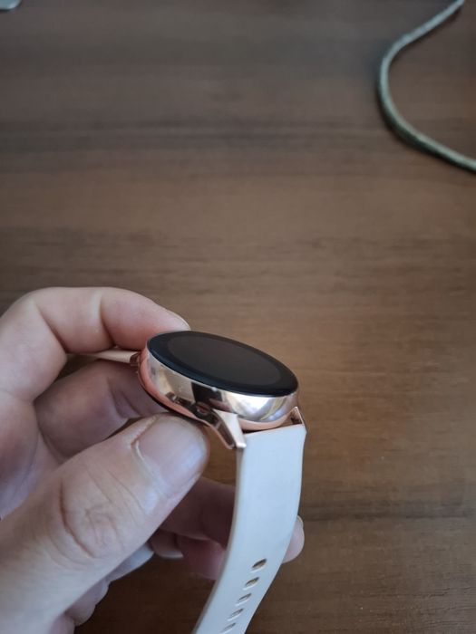 Часы Samsung Watch Active