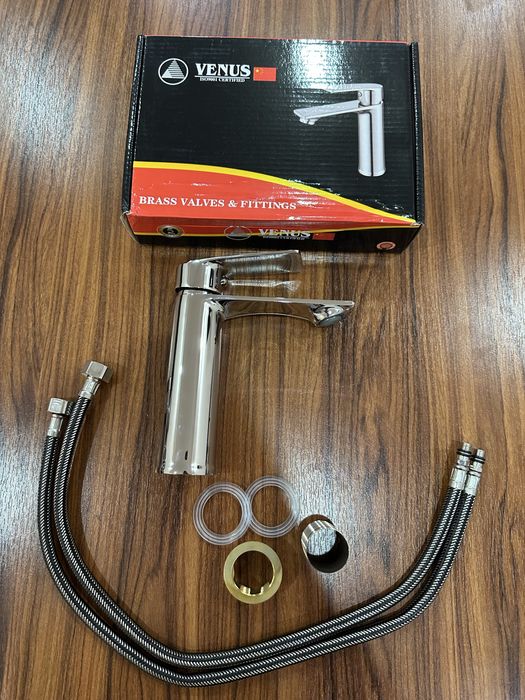 Смеситель для раковины – литой металл