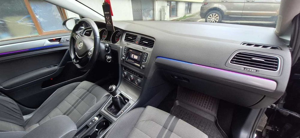 VOLKSWAGEN Golf 2014 — imagine 5