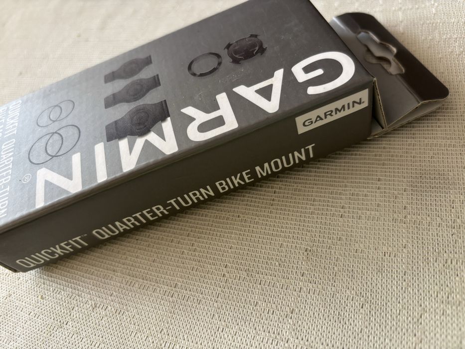 велосипедна стойка Garmin с четвърт оборот