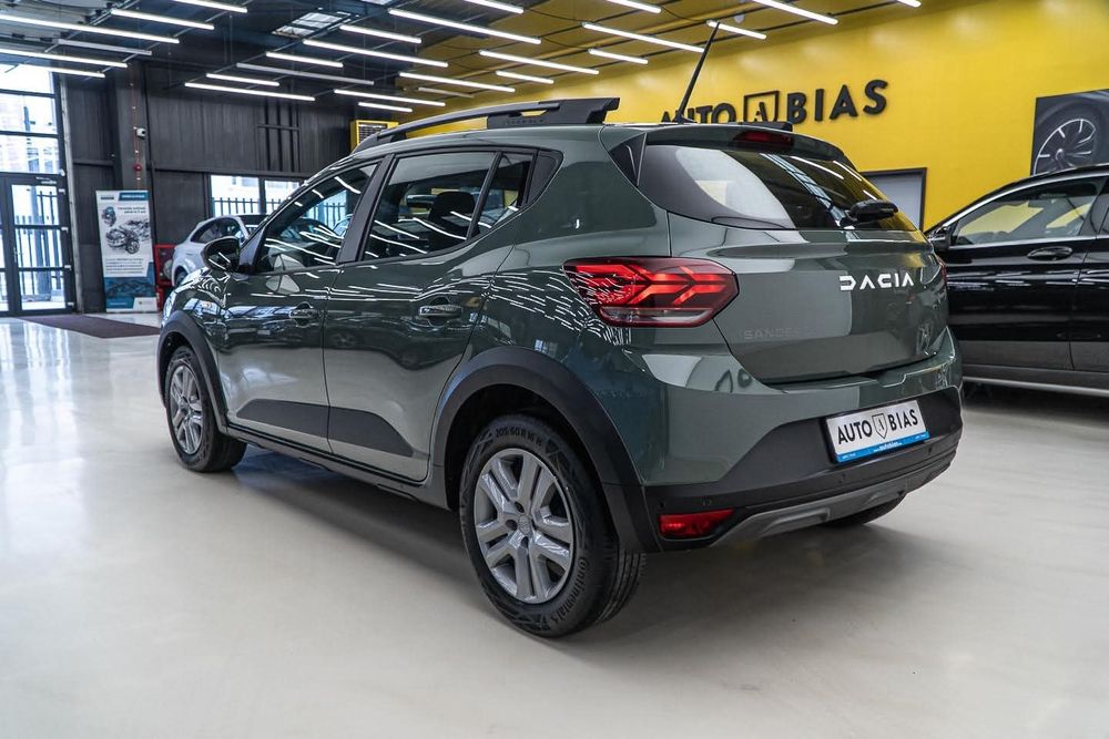 Sandero Stepway 3   automată in garantie nov 2026, privat nu dealer