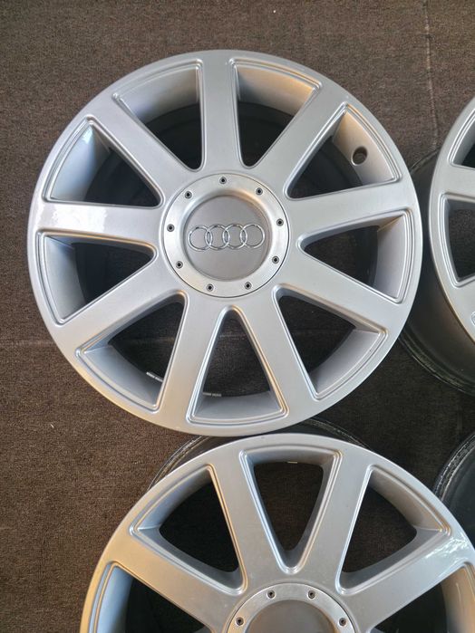 4 Jante Aliaj 5x112 17'' OEM AUDI A3 A4 A6 Q2 Q3 - 8J ET 49 - CA NOI ( Vopsea NOUA )