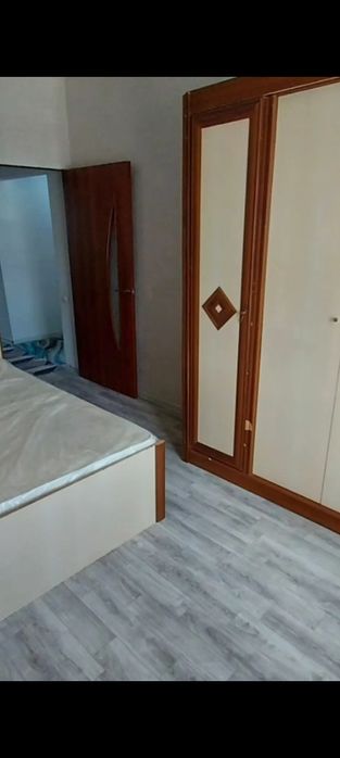 3 бөлмелі 15 микр арендаға берем.