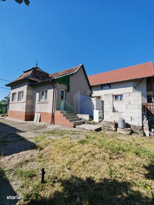 Casa 83 mp, 650 mp teren, in Moldovenesti