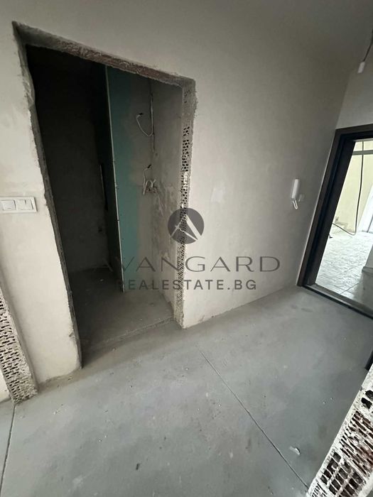 Продава се Двустаен апартамент в Пловдив, Тракия - 65 кв.м за 1647 €/кв.м - Снимка #4