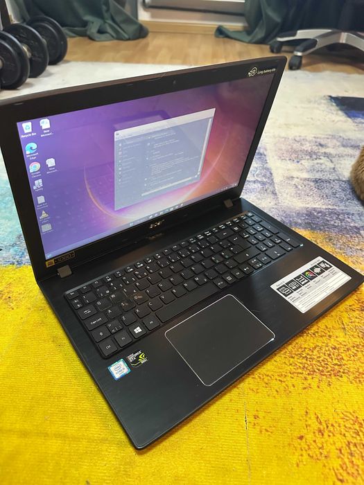 Laptop Acer E15-575g i5 gen 6  , video 2 gb