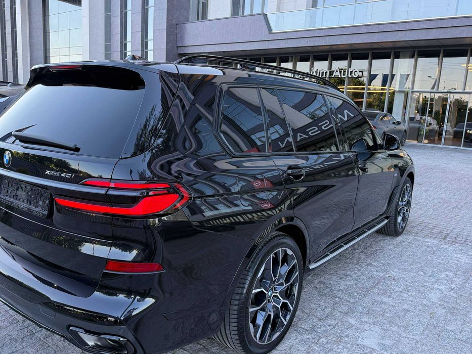 BMW X7 40i xDrive 2024