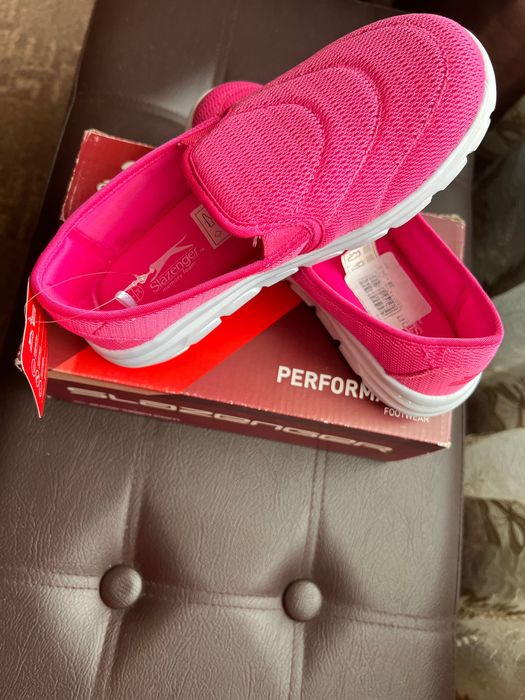 Teniși pentru copii