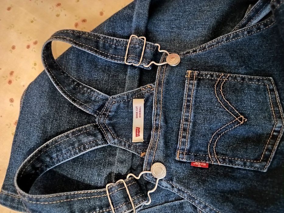 Лот детски за 4 год. DKNY, Levis, Name it
