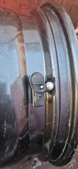 Jante Audi Volkswagen Mercedes 5 x 112 R18 cu senzori de presiune