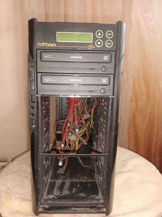 Дубликатор CD/DVD дисков.