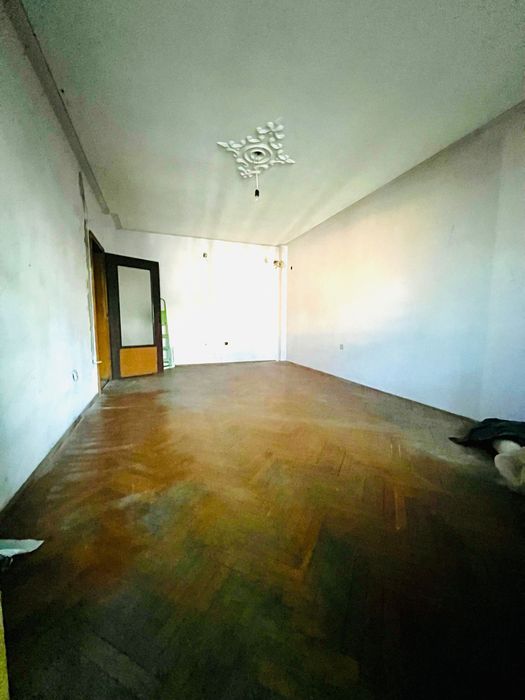 Продава се Многостаен апартамент в Плевен, 9-ти квартал - 100 кв.м за 1200 €/кв.м - Снимка #4
