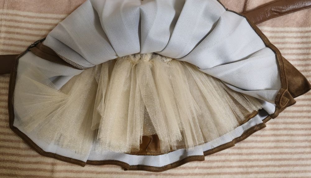 Set geaca+fusta fete, 5-6 ani