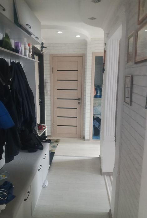 Продам Квартиру 4 ком