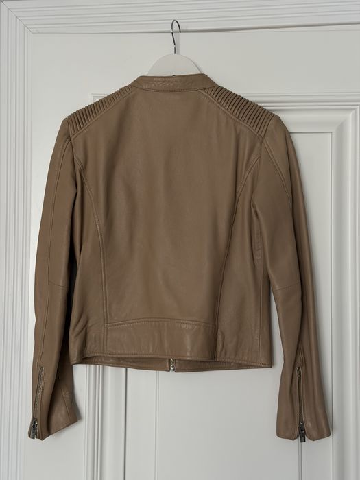 Куртка кожанная