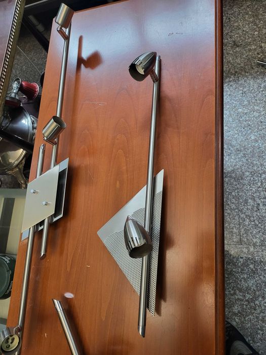 Лампи иноксови ,