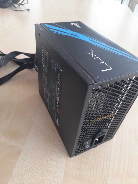Sursa PC Aerocool LUX 650W - 80 Plus Bronze - ACP-650LXD  100 lei