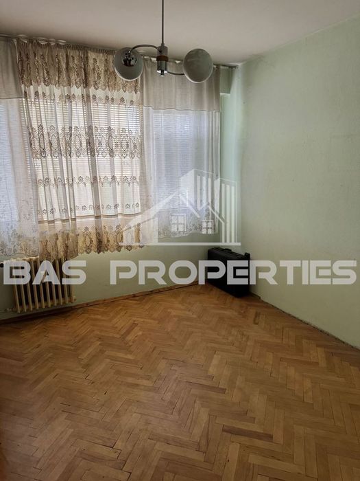 4-стаен в София-Бъкстон площ 80